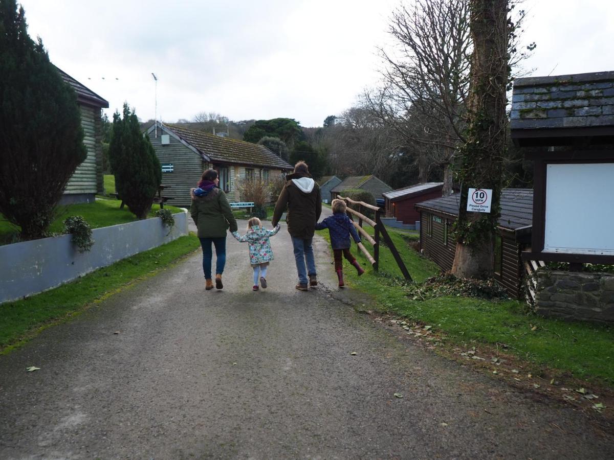 Watermouth Lodges Ilfracombe Bagian luar foto