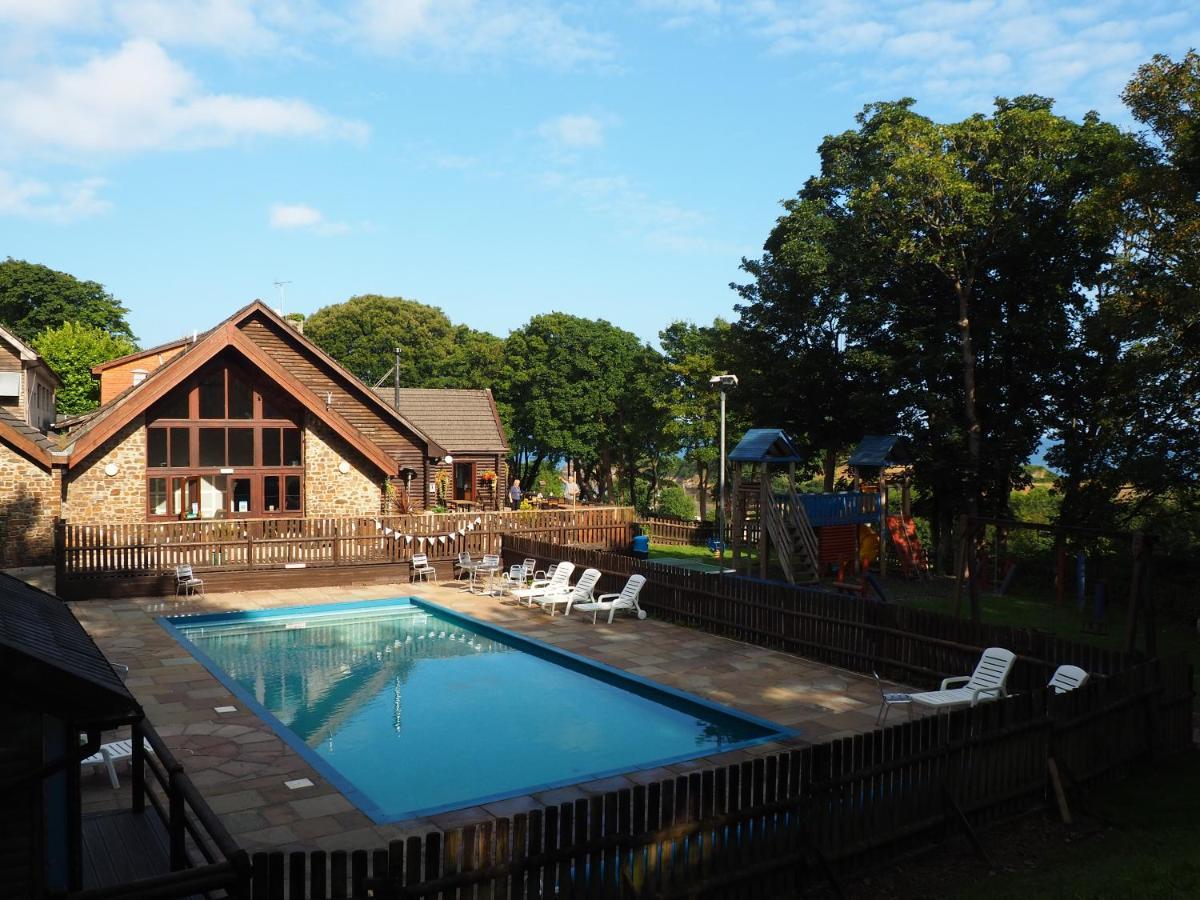 Watermouth Lodges Ilfracombe Bagian luar foto