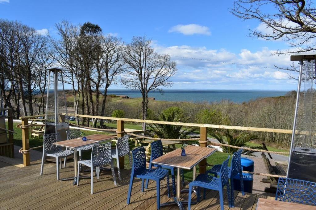 Watermouth Lodges Ilfracombe Bagian luar foto