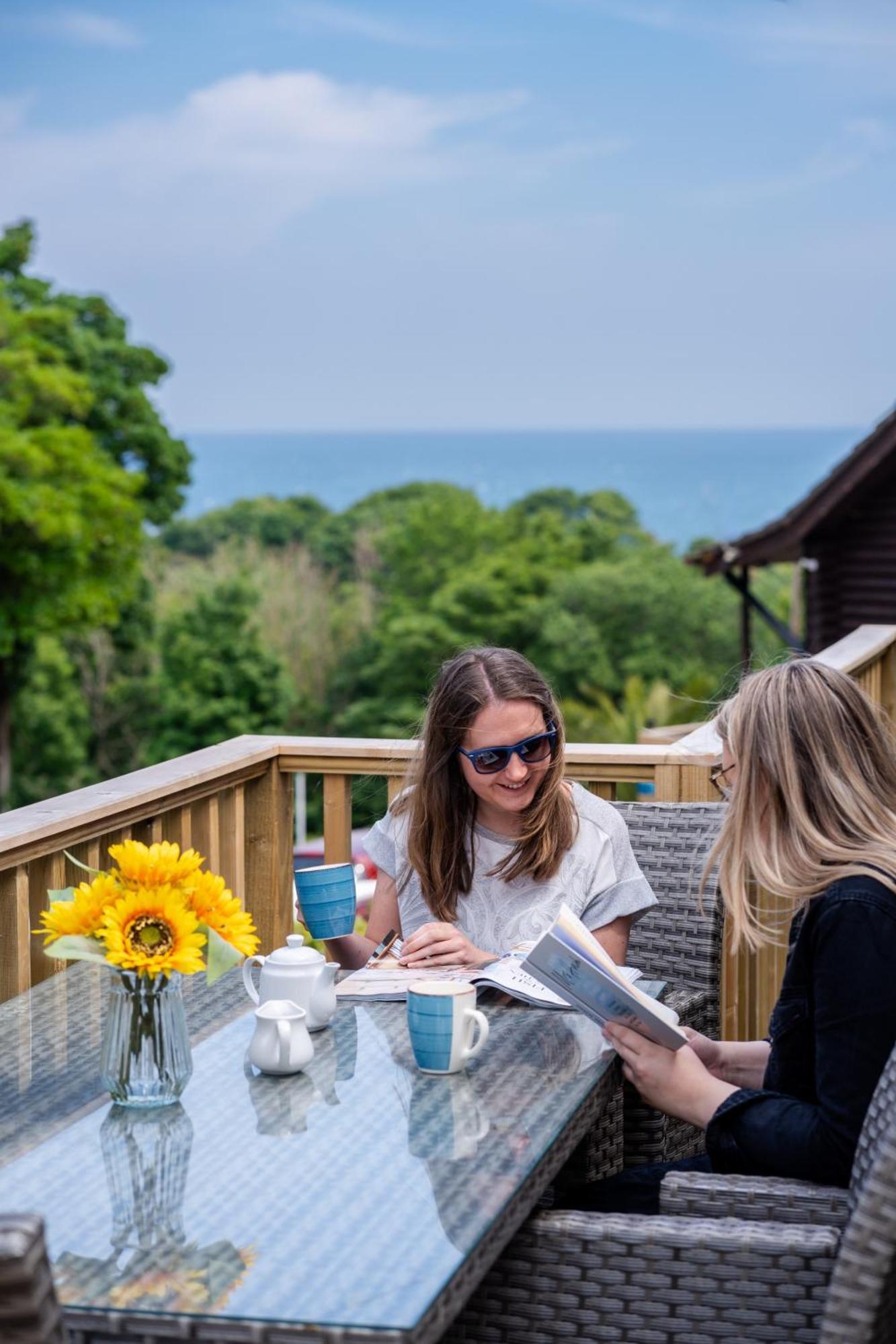 Watermouth Lodges Ilfracombe Bagian luar foto