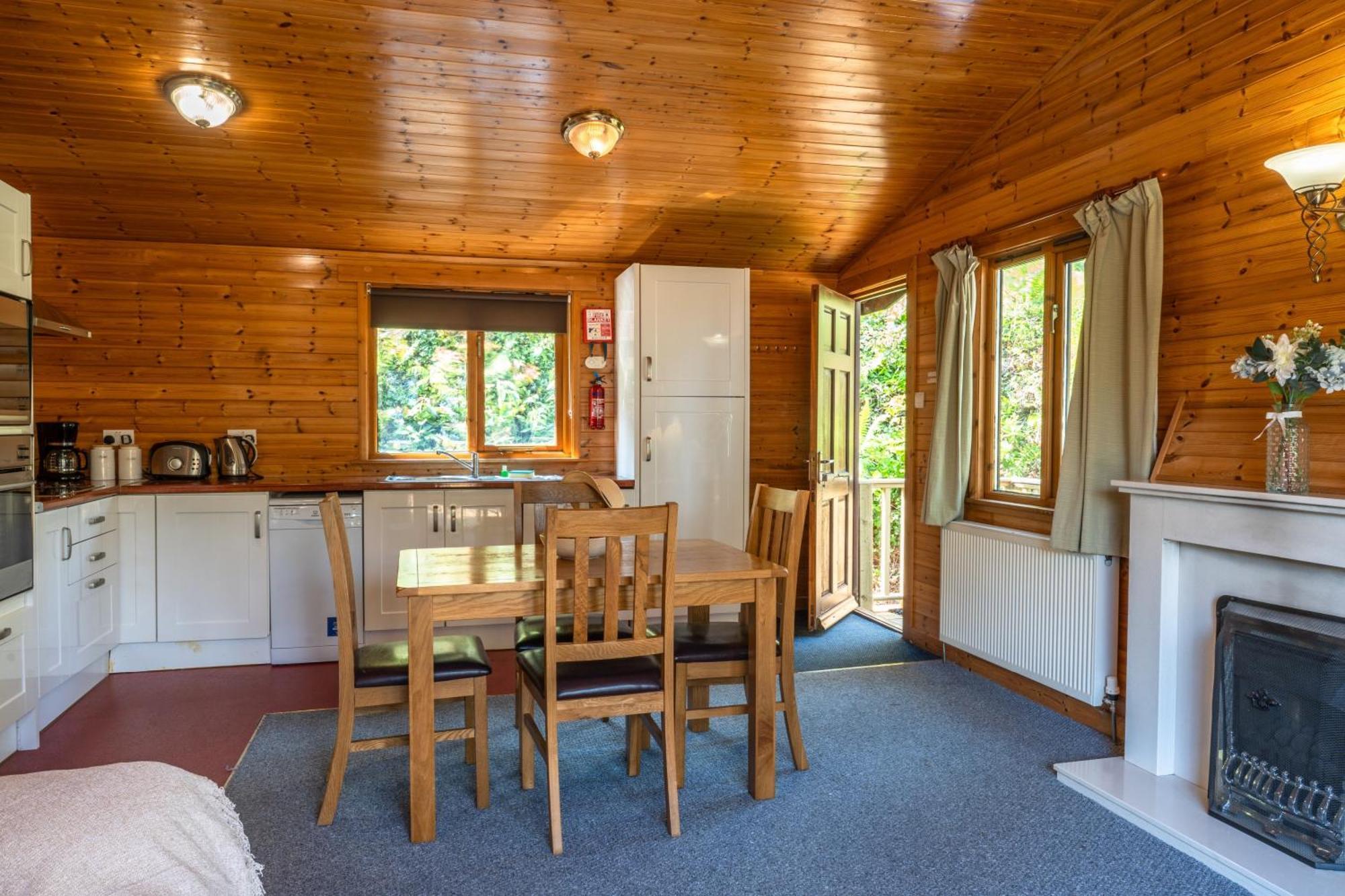 Watermouth Lodges Ilfracombe Bagian luar foto